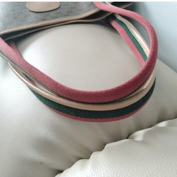 💯 Authentic Gucci Tote - Picture 5 of 11